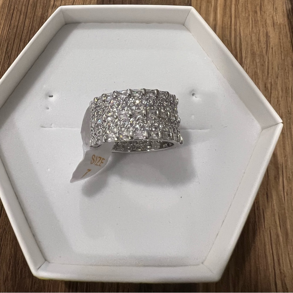 Diamond Cubic Zirconia Ring Size 7